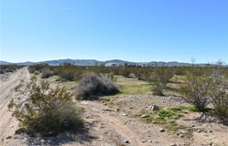 25 Frontier, Helendale, CA 92342