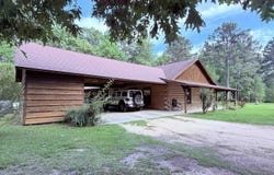 2324 Barkada Rd, Monticello, AR 71665