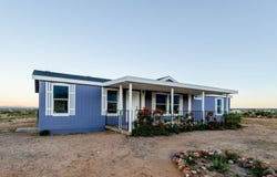 8101 S Wimoweh Ln, Safford, AZ 85546