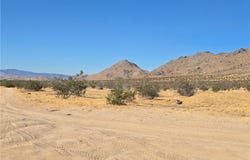 Falchion Rd 0472-331-03, Apple Valley, CA 92307