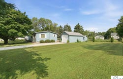 419 3rd Ave NW, Winnebago, MN 56098