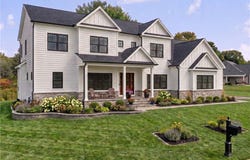 45 Deer Run, Orchard Park, NY 14127