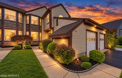 8 Rothwell Drive, Monroe, NJ 08831