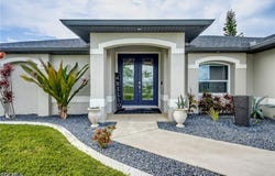 816 SW 28th Terrace, Cape Coral, FL 33914