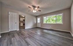 1917 SW Crest DR, Topeka, KS 66604