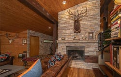 364 E 1600 Road, Baldwin City, KS 66006