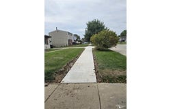 25425 Fairgrove Street, Woodhaven, MI 48183-4436