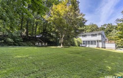 10 Blackberry Lane, Norwalk, CT 06850