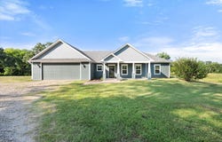 5568 S Fm 779, Alba, TX 75410