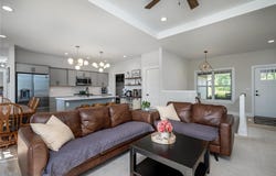 709 Pointer Circle, Center Point, IA 52213
