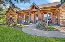 3719 Lonesome Creek Road, Granbury, TX 76049