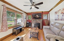 1025 3rd Avenue S, Saint James, MN 56081