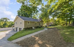 53 Pillsbury Road, Londonderry, NH 03053