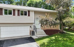 1262 Timbershore Lane, Eagan, MN 55123