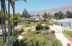 933 E Palm St, Altadena, CA 91001