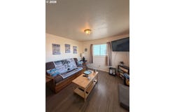 145 S 8TH St, Lakeside, OR 97449