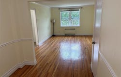 30 Catheral Avenue, Hempstead, NY 11550