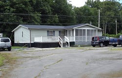 1195 Buffalo Rd, Oneida, TN 37841