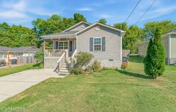 1706 Vada Circle, Knoxville, TN 37912