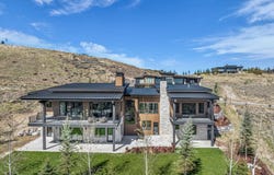 203 W Peace Tree Trl, Kamas, UT 84036