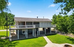 39070 Pike 202, Annada, MO 63330