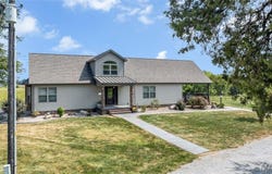4176 State Route 156, Waterloo, IL 62298