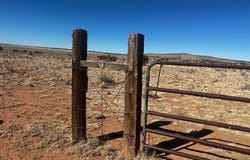 SE Double Back Drive, Seligman, AZ 86337
