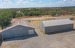 314 S Phillips Street, Jacksboro, TX 76458