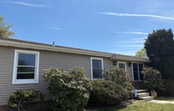 3 Ocean View Dr, Ocean View, NJ 08230