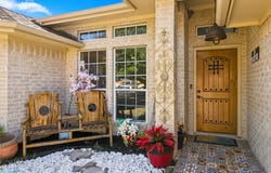 601 Sapphire Boulevard, Hewitt, TX 76643