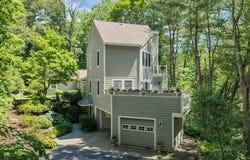 44 Old Rd, Weston, MA 02493