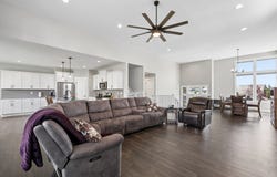19384 DUBLIN Ave, Sandy, OR 97055