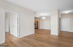 19355 CYPRESS RIDGE Terrace, LEESBURG, VA 20176
