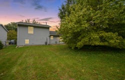 27 Partner Place, Bloomington, IL 61701