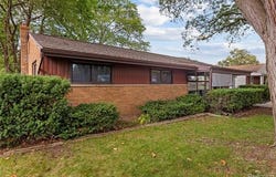 32149 Saint Annes Drive, Warren, MI 48092