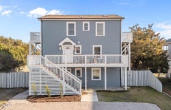 5423 Emerald Drive, Emerald Isle, NC 28594