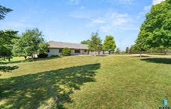 46036 268th St, Chancellor, SD 57015