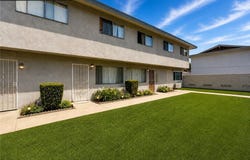 1831 E Grovecenter, West Covina, CA 91791