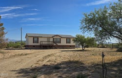 5004 N Joe Hines Road, Willcox, AZ 85643