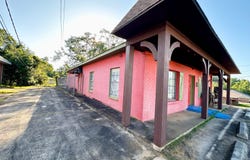 255 Highland Drive, Many, LA 71449