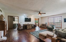 427 sunset Drive, Colfax, IL 61728