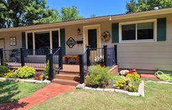1704 E 8th, Winfield, KS 67156
