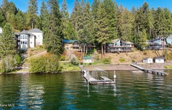 428 E Beachhouse Ln, Harrison, ID 83833