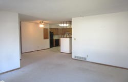 232 W L, Forest City, IA 50436