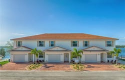 1900 Oasis Boulevard, Sebring, FL 33870