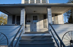 556 SHERWOOD Avenue, WAYNESBORO, VA 22980