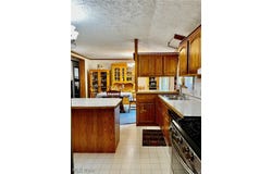 1324 Lake Vue Drive, Roaming Shores, OH 44085