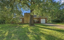 8614 EVANSTON Avenue, Raytown, MO 64138