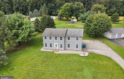 2389 MEETINGHOUSE Road, SPRING GROVE, PA 17362