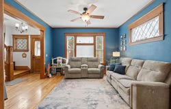 229 4th Avenue N, South Saint Paul, MN 55075